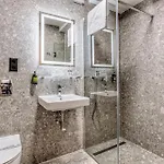 Steelhouse Hotel 3*