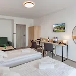 527 ホテル 3*