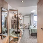 Hotel 527 3*
