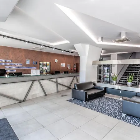 Hotel 527 Trinec