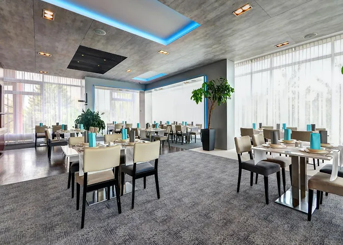527 Otel 3*